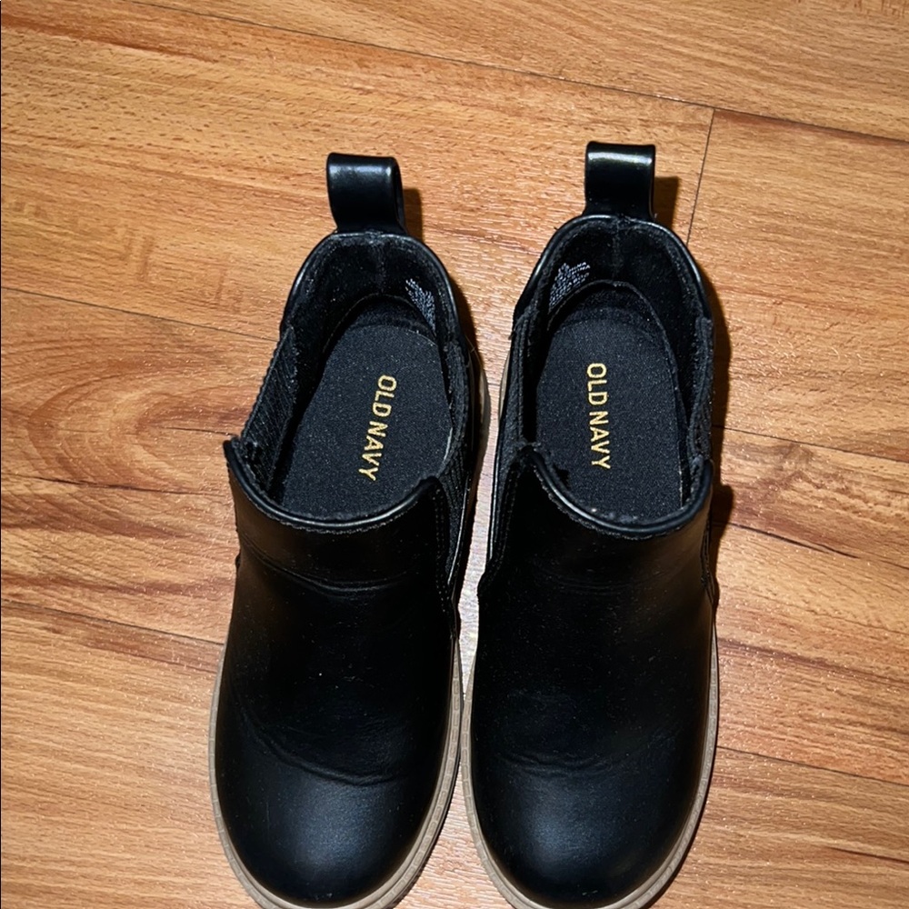 Old Navy Black Boots Slip-On Style